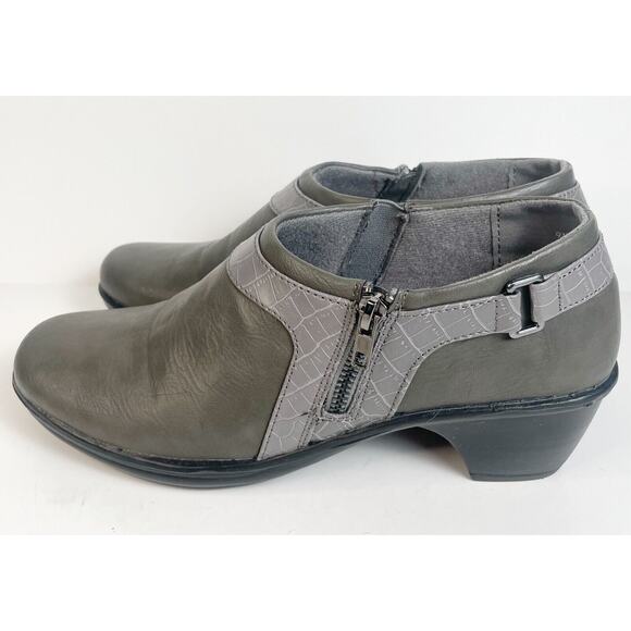 Easy Street Bootie Shoes Womens 9M Gray Comfort Wave Zip Side Croc Embossed - Picture 2 of 8